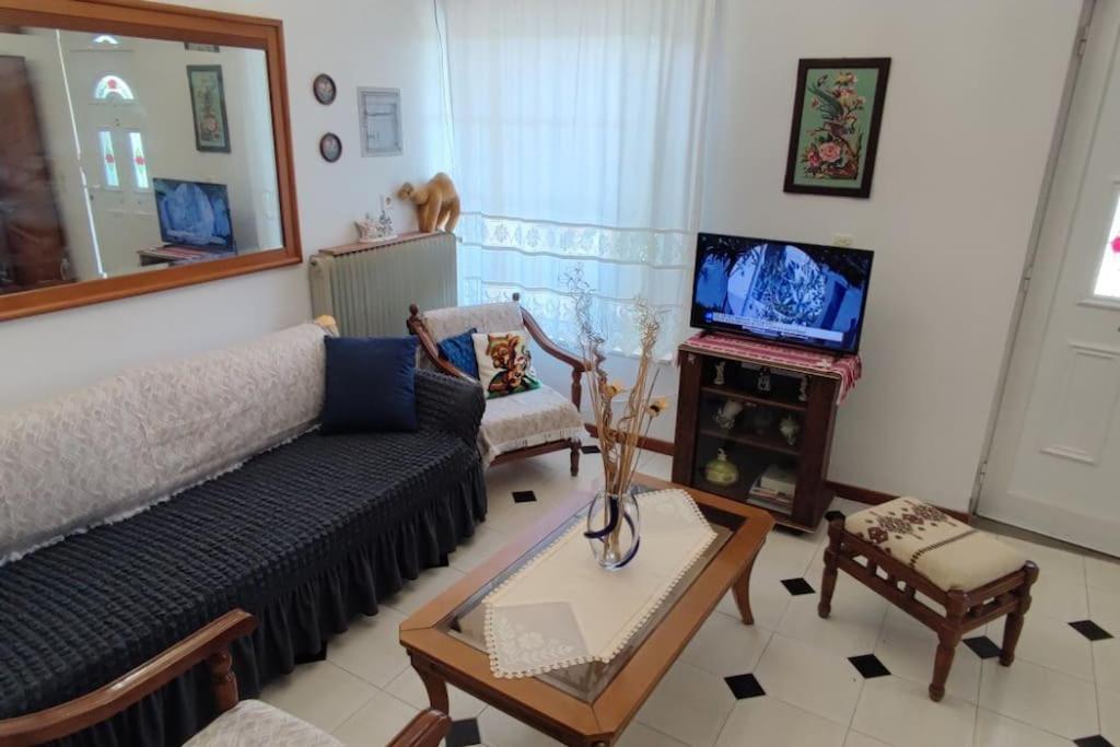 Eretria Vacation House Экстерьер фото